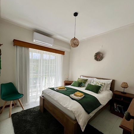 Encosta Do Sol Apartment Canas de Senhorim Ngoại thất bức ảnh
