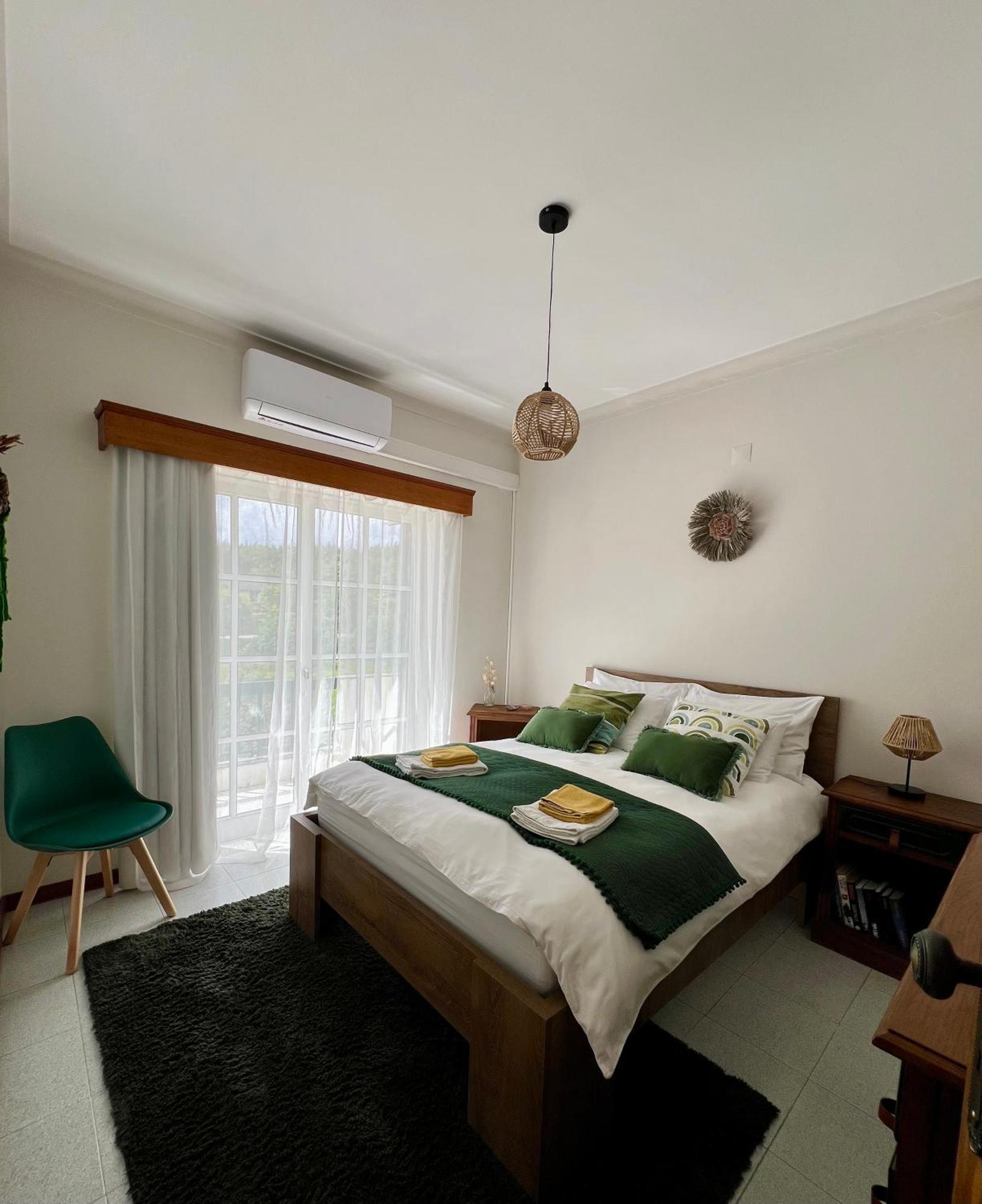 Encosta Do Sol Apartment Canas de Senhorim Ngoại thất bức ảnh